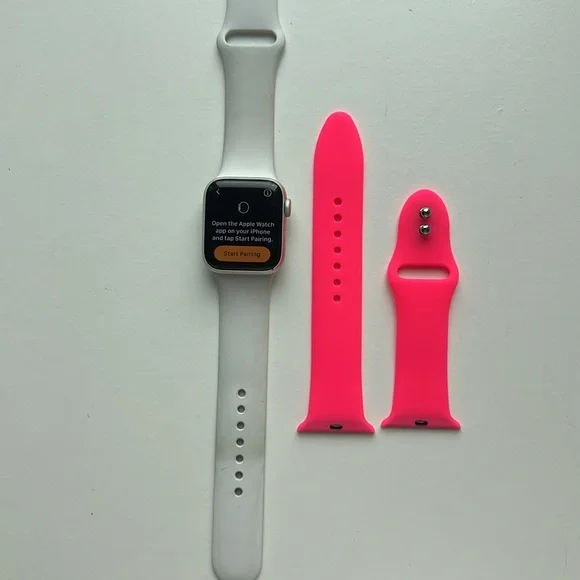 Apple Watch SE 2nd Gen - Picture 4 of 7